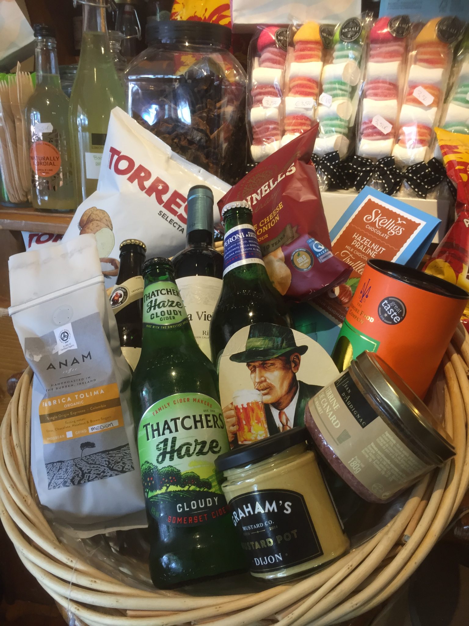 Say It With Cake Hampers This Father's Day